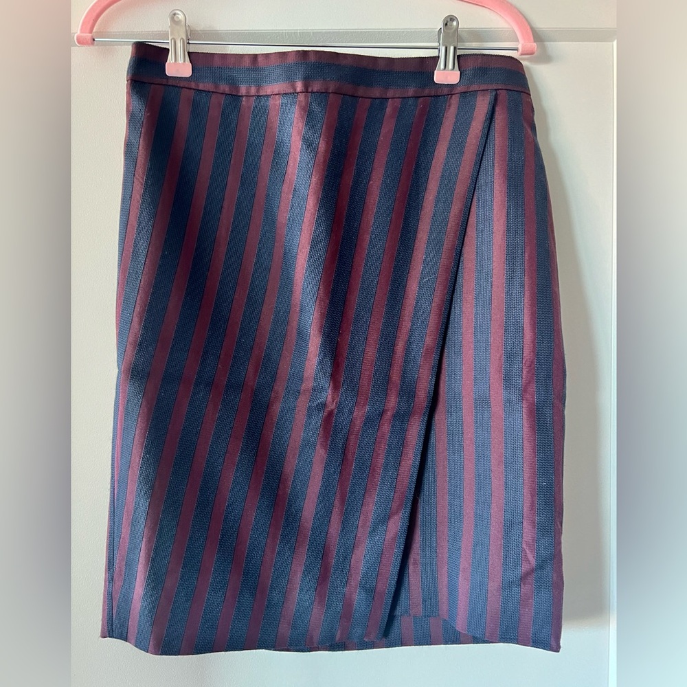 NWT JCrew Maroon the Pencil Wrap Skirt, Navy maroon stripe, size 2